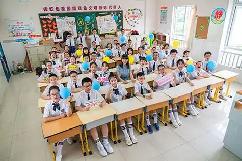宜兴小学生毕业季集体照拍摄