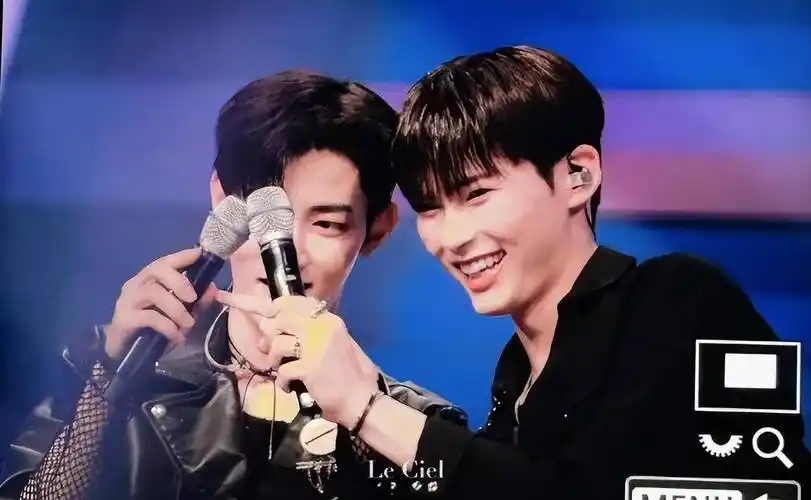 jisoo solo预告-hybe&sm&kakao-nct发文警告私生-成韩彬_投资_kakao