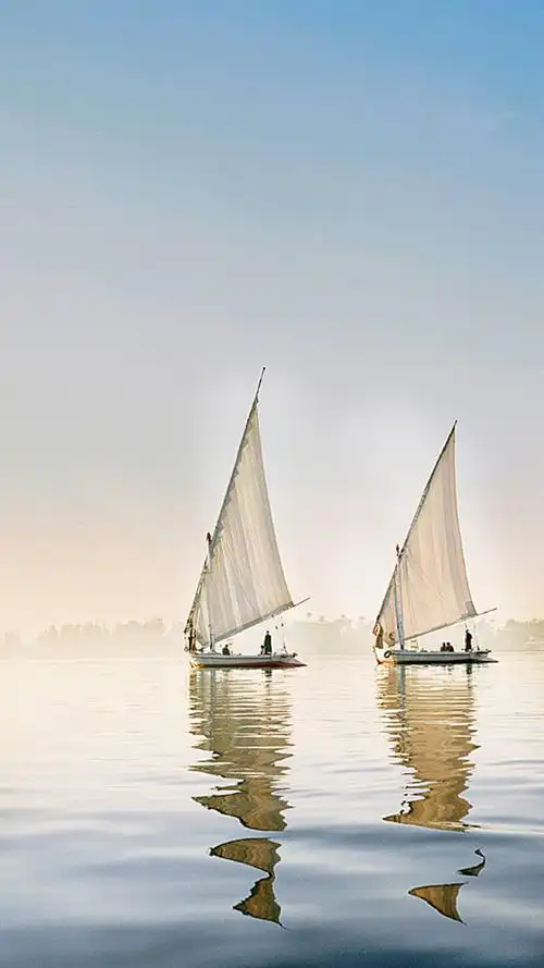 行驶中的帆船,高清图片,手机壁纸