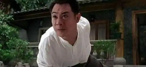 李连杰实战能力如何,听听拳王周比利怎么说?