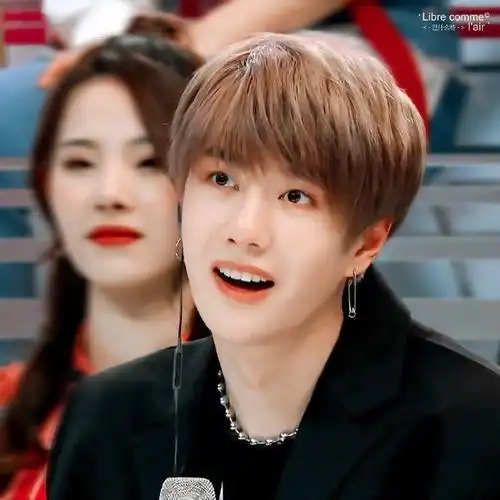 王一博超话#王一博#王一博#王一博的考古日常#创造101的王导师笑起来