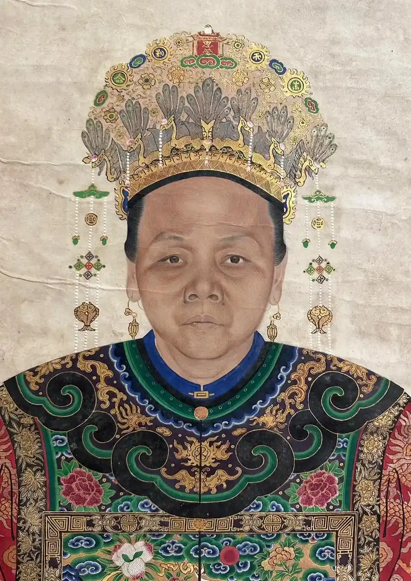 自藏清代诰命夫人凤冠霞帔肖像#国画#画画 #历史 #传统文 - 抖音