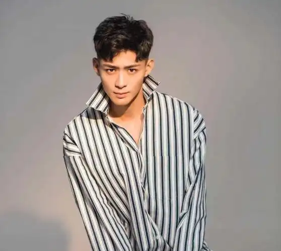 演员刘之冰,二婚娶"最美上官婉儿"茹萍,重组家庭也能幸福快乐