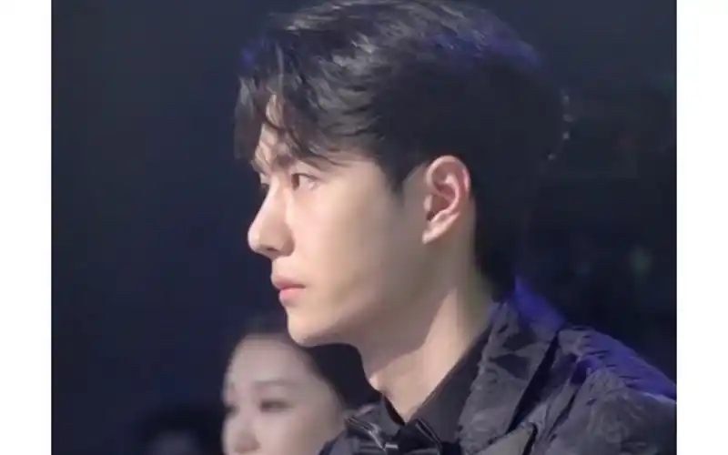 【王一博】侧脸永远看不够!