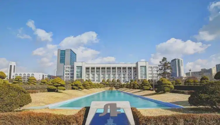 学校韩国名校介绍仁荷大学