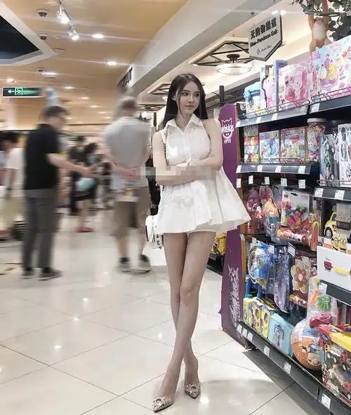 yy主播小耳朵生活照写真小耳朵性感福利写真图集欣赏