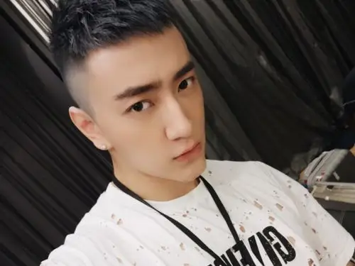 师洋的直播:快来抢优惠啦 #红人上新日