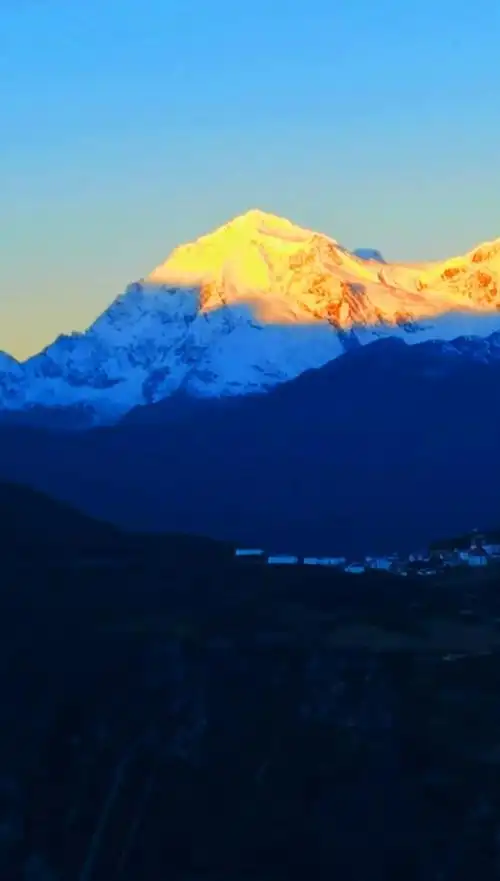 梅里雪山一藏传佛教四大神山之一.