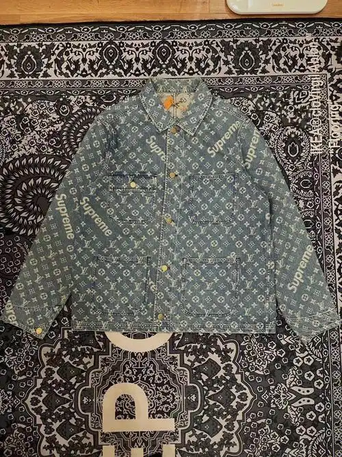 lvsupreme联名满印四口袋牛仔夹克