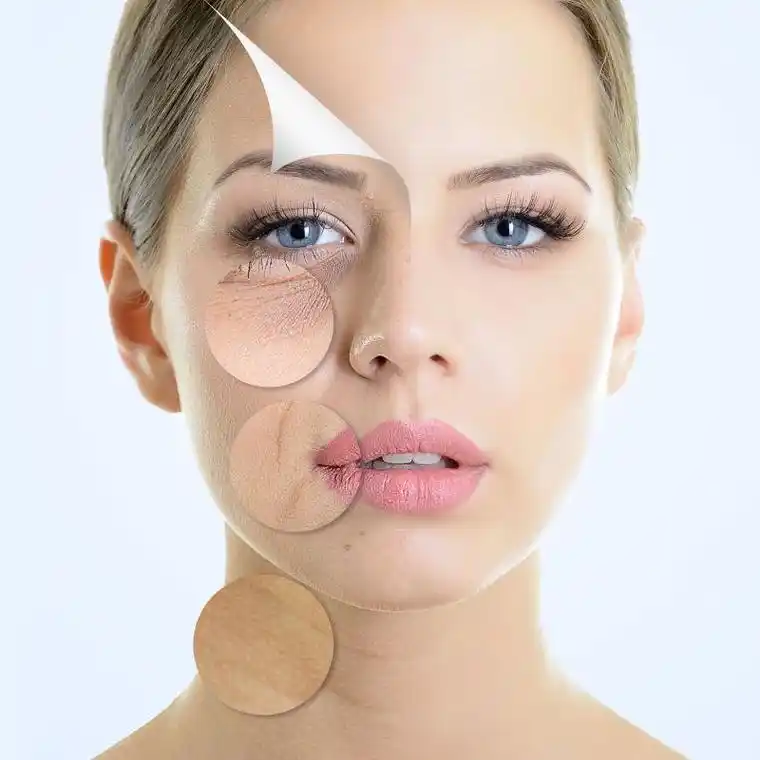 做面部美容的美女