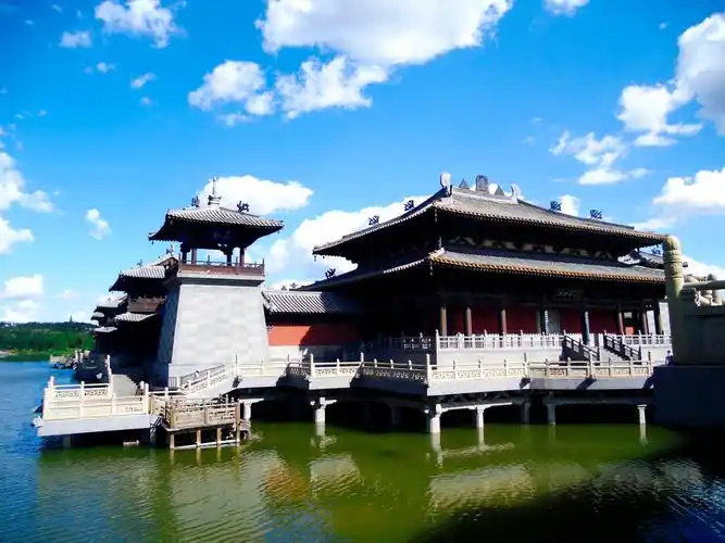 山西大同云冈石窟风光