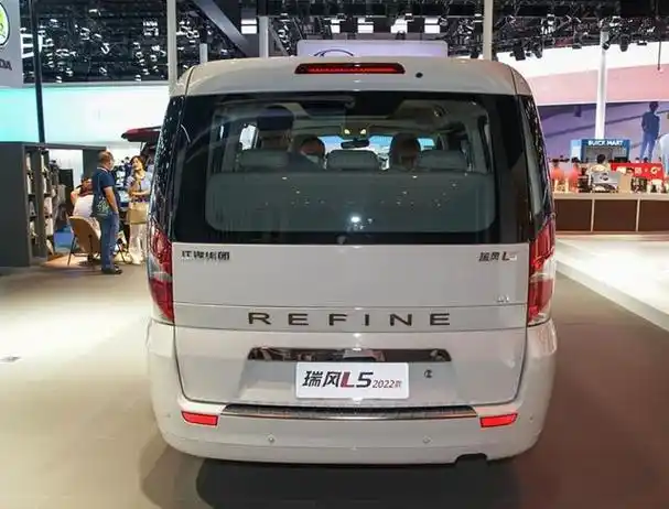 江淮瑞风7座商务车