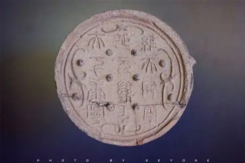 瞧瞧秦始皇在秦皇岛的海景房,还原夯土砖瓦下真实的大秦帝国_瓦当