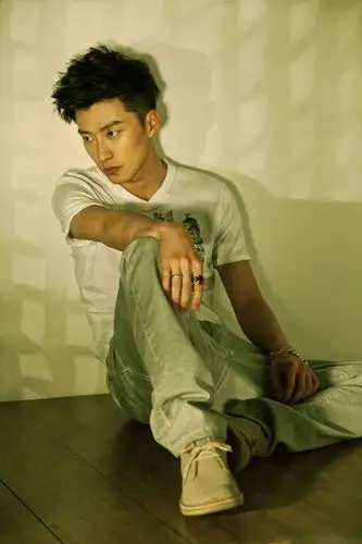 乔任梁摇滚小子变性感型男 魅惑演绎忧郁王子