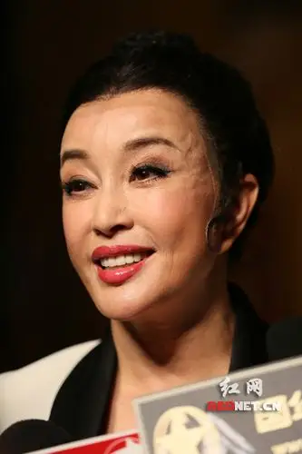 摄影师没修图,61岁刘晓庆真实状态是这样的!