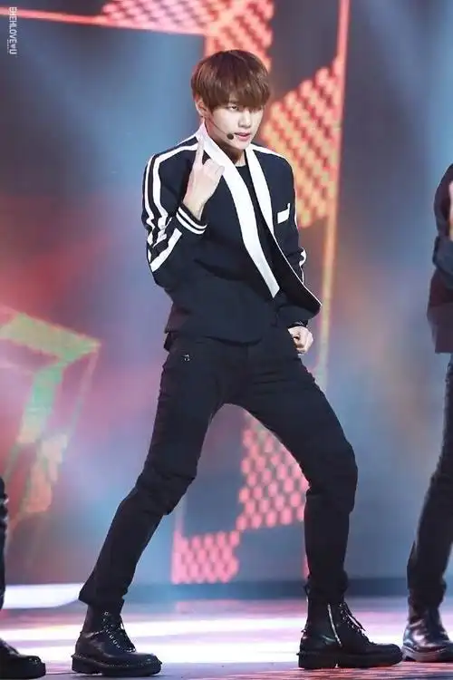 金泰亨##冬日男友金泰亨##行走画报金.