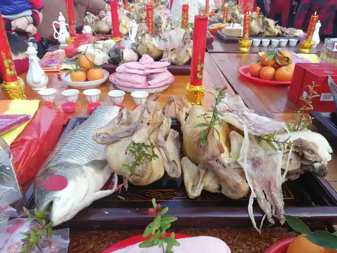 潮汕地区拜神——贡品一样不能少