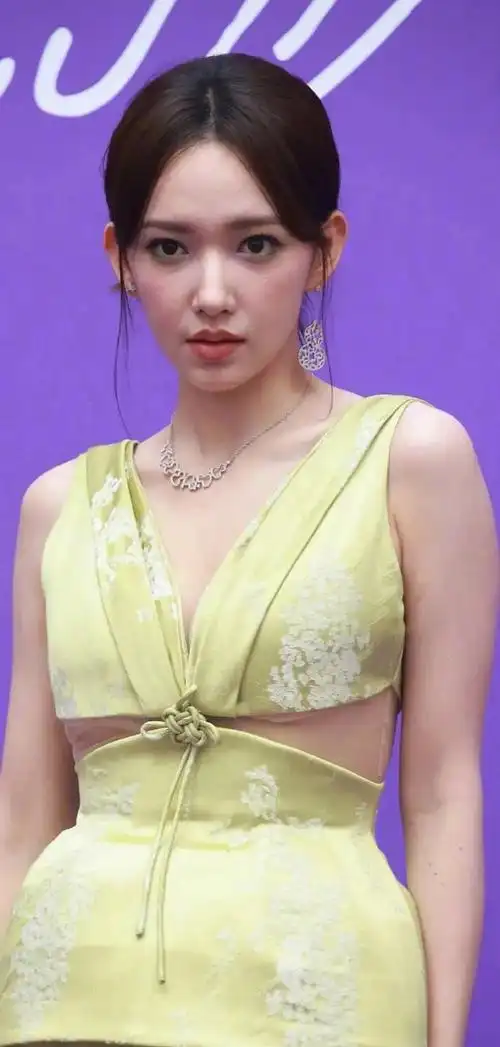 程潇现在的状态太疲了吧