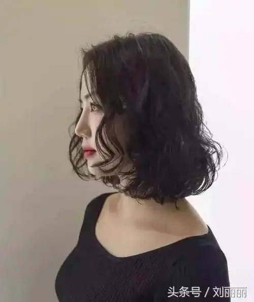 12烫发就选"满头烫",洋气时尚美滋滋