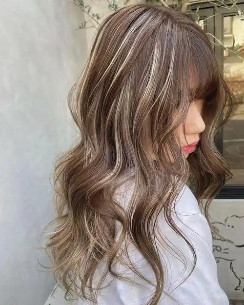 女人发型别乱来,搭配上立体挑染,让你美出回头率|染发|发色_网易订阅