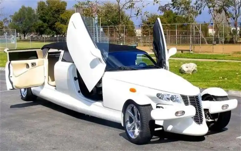 4辆最吸睛的加长版豪车,越"长"越豪啊