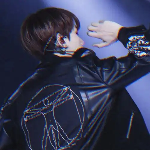 边伯贤头像拿图点赞 by color9 - 堆糖,美图壁纸兴趣社区