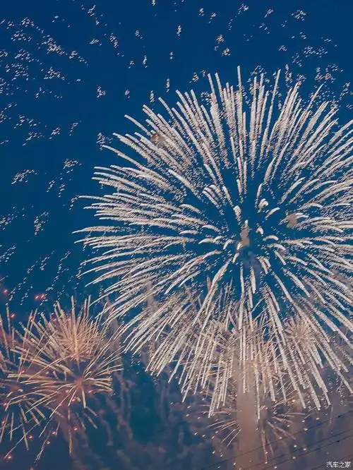 我会在每个有意义的时刻远隔山海,祝你快乐!