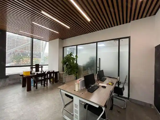 【9图】保利珑远90平办公室 家私齐全 拎包办公 ucc国贸金融街,东莞