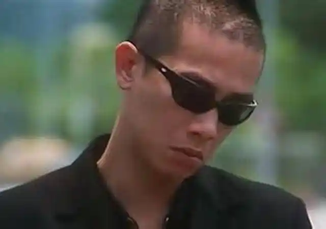 《古惑仔》22年了,山鸡成综艺咖,乌鸦修身养性,而他负债千万!_手机搜