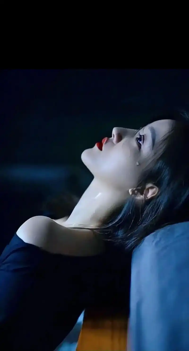 比起狠心绝情,我比不过你,那我就让你赢好了,这九年时间就算我 - 抖音