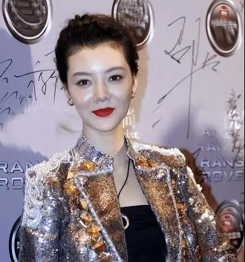 "天价"婚礼嫁山西首富,闪婚闪离的车晓,只为3亿分手费?