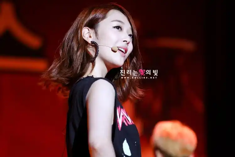 崔雪莉,fx崔雪莉壁纸图片