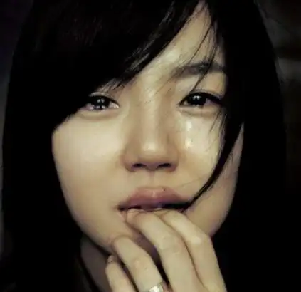 自己一个人伤感图片,让对方看到心疼的图片