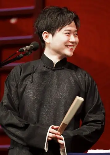 孟鹤堂,过分可爱的堂主_高清图集_新浪网