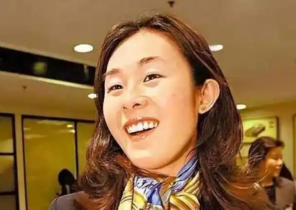 富豪刘銮雄的历届女友,一个比一个惊艳