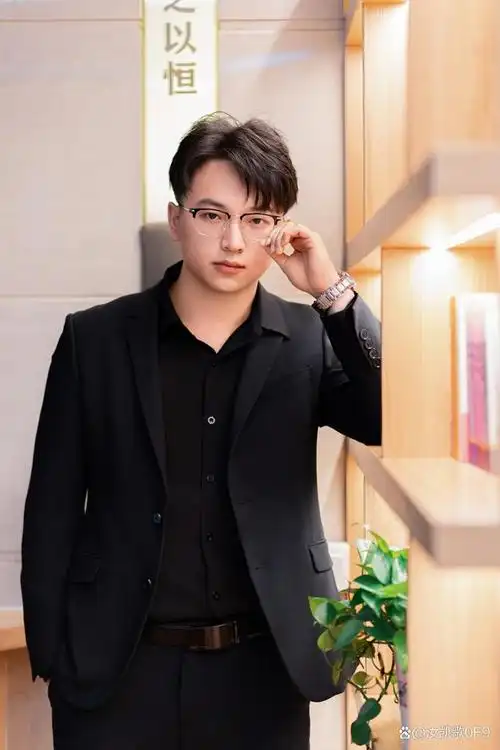 楚姿谜佳佳老师(陈志佳)专访:教你怎么做一个学会爱自己的女人