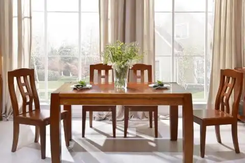 餐桌摆放位置有何讲究餐桌应该如何摆放