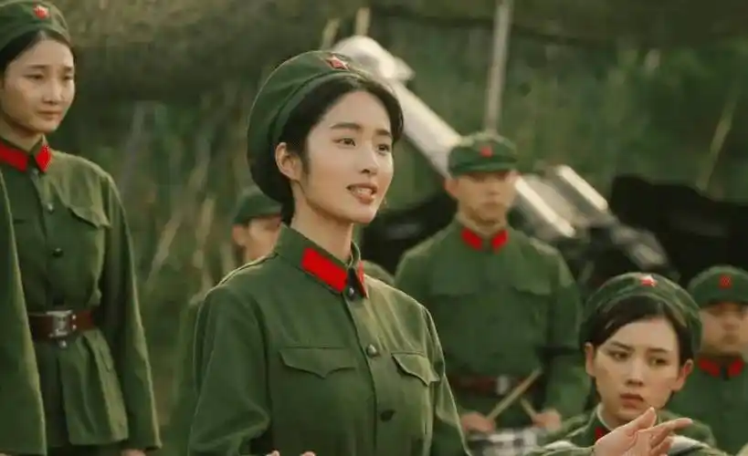 一个连生三子,一个嫁给老头,还有一个艳福不浅_杨采钰_苗苗钟_钟楚曦