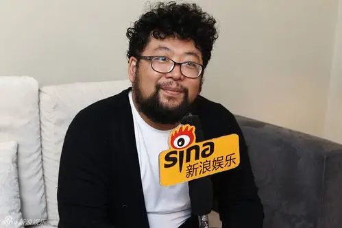 组图:2016央视春晚 修睿对话新浪娱乐