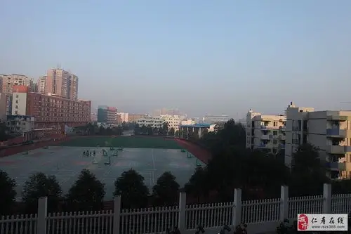 美丽的华兴中学校园(组图高清拍摄)