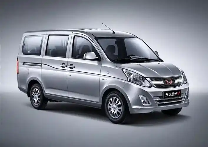 几万块的微型面包车只要从这点改进还会有高销量!