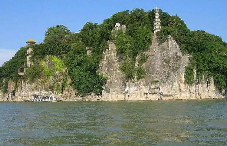 石钟山,真的有"石钟"吗?