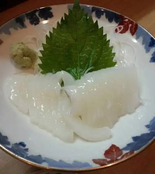 おたふく - 本日のオススメ刺身 乌贼です