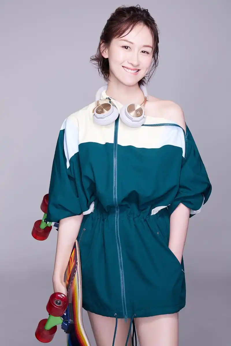 练练生日写真练练笑容治愈练练写真活力十足练练秀锁