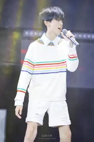 所谓的靠脸出圈,说的就是左航了吧?(淋镜头但千转出圈lf是你欠他)