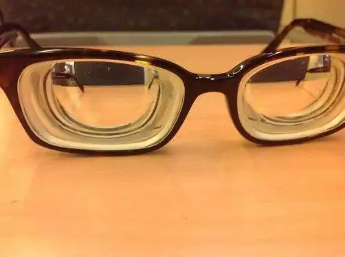 我真真切切体会了一次碧波1000度近视眼镜的超薄超轻超美观感觉