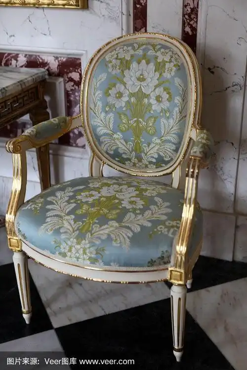 洛可可风格的椅子