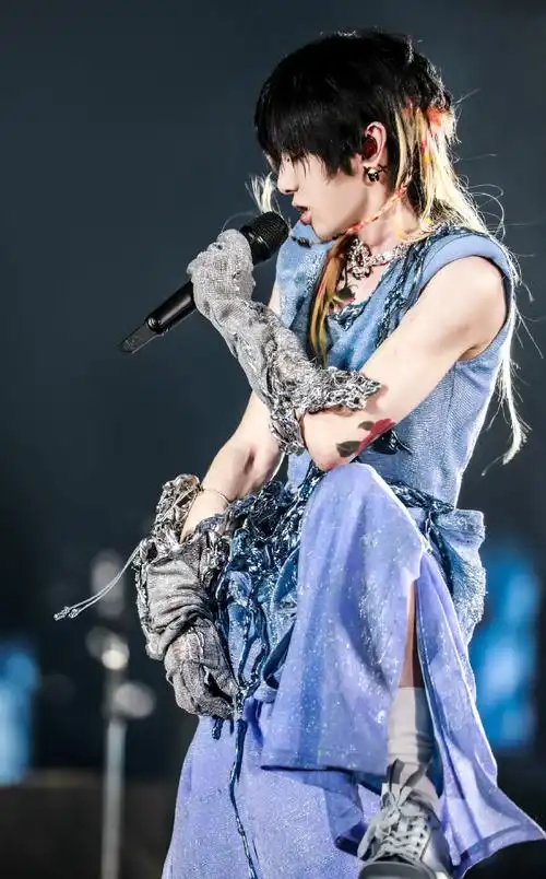 2023年华晨宇十佳造型##2023华晨宇火星演唱会