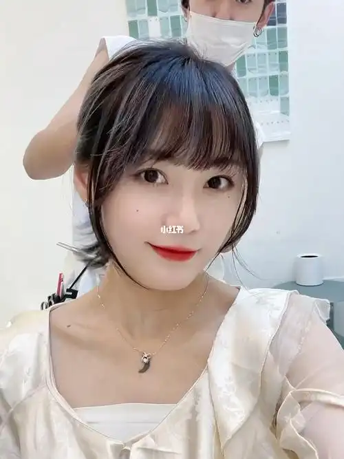 不挑脸型巨显脸小的法式刘海不剪绝对后悔