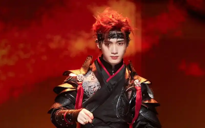 丁程鑫《破阵子》舞台少年将军的武术街舞秀好帅!